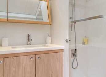 Rent a catamaran in Marina Uturoa - Lagoon 52 F - 6 + 2 cab.