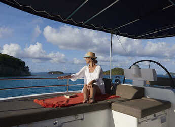 Rent a catamaran in Marina Uturoa - Lagoon 620 - 6 + 2 cab.