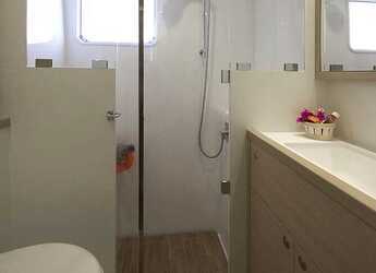 Rent a catamaran in Marina Uturoa - Lagoon 620 - 6 + 2 cab.