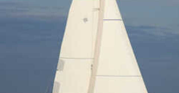 Chartern Sie segelboot in Marina Uturoa - Sun Odyssey 439