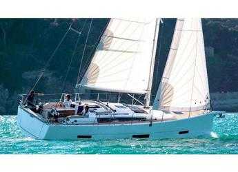 Rent a sailboat in Port Roses - Dufour 382 Grand Large