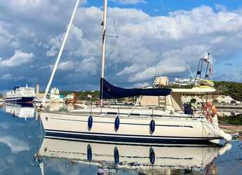Rent a sailboat in Port Mahon - Bavaria 36