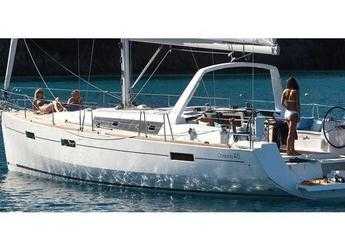 Rent a sailboat in Porto Capo d'Orlando Marina - Oceanis 45