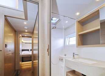 Rent a catamaran in Marina Sukosan (D-Marin Dalmacija) - Lagoon 46