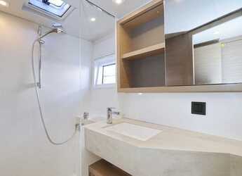 Rent a catamaran in Marina Sukosan (D-Marin Dalmacija) - Lagoon 46