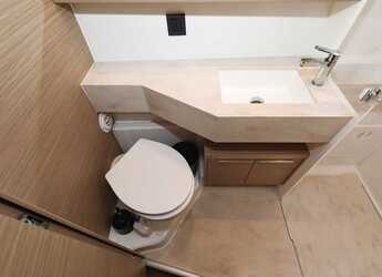 Rent a catamaran in Marina Sukosan (D-Marin Dalmacija) - Lagoon 46