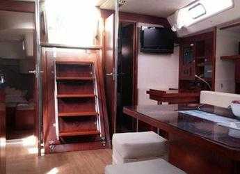 Chartern Sie segelboot in Finikas - Hanse 540e