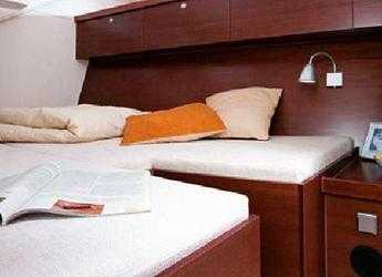 Chartern Sie segelboot in Finikas - Hanse 540e