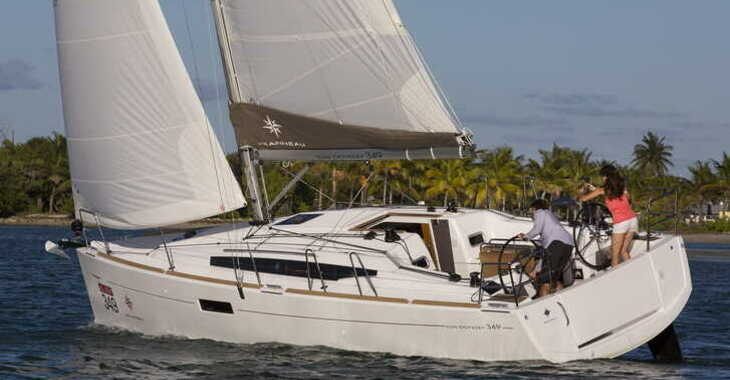 Rent a sailboat in Marina Drage - Sun Odyssey 349