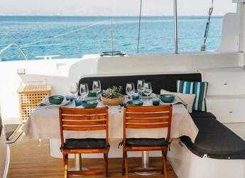 Louer catamaran à Marina Zeas - Lagoon 46 