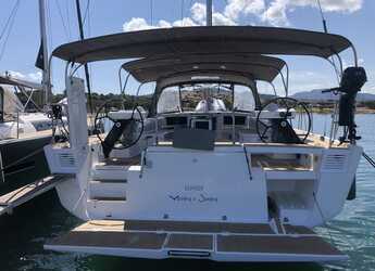 Rent a sailboat in Marina di Portisco - Dufour 530 Owner's Version