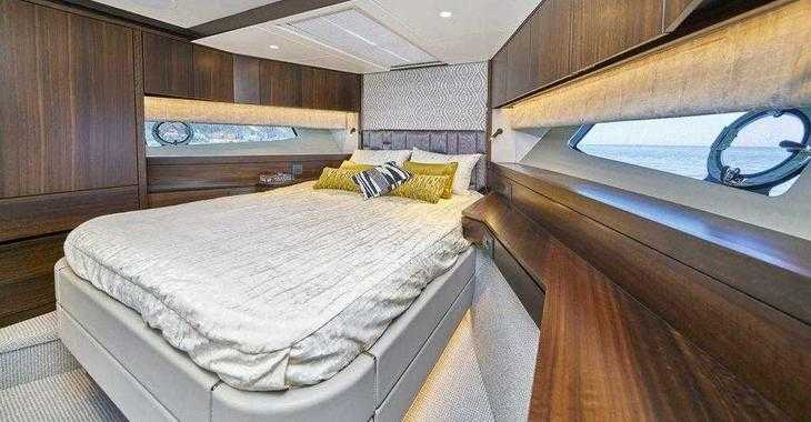 Chartern Sie yacht in ACI Marina Split - Sunseeker Manhattan 55 (2022)