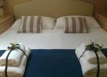 Chartern Sie katamaran in Marina di Santa Teresa Gallura (Longosardo) - Lagoon 500