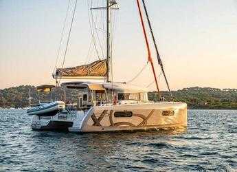 Rent a catamaran in Nea Peramos - Excess 12