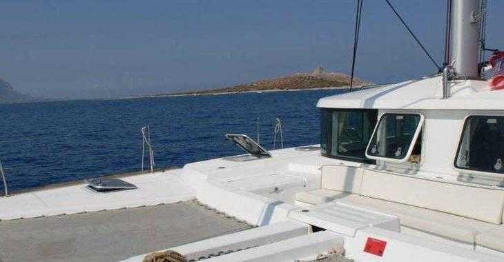 Rent a catamaran in Porto di Trapani - Lagoon 440