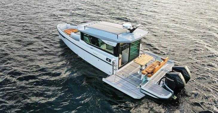 Chartern Sie motorboot in Lavrion Marina - Saxdor 320 GTC