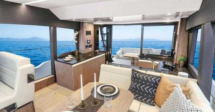 Chartern Sie yacht in Marina Kornati - Sealine F430