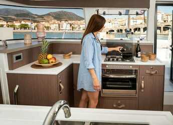 Rent a catamaran in Lavrion Marina - Bali 4.2