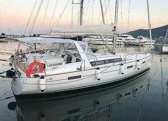 Louer voilier à Porto Mirabello - Oceanis 45