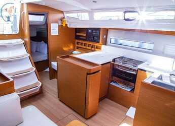 Louer voilier à Lavrion Marina - Sun Odyssey 440