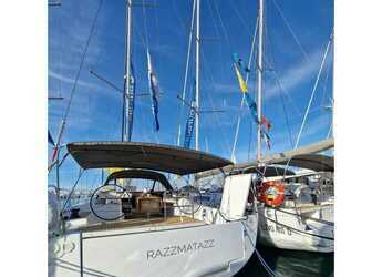 Rent a sailboat in Marina di Palermo La Cala - Dufour 56 Exclusive