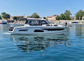 Chartern Sie motorboot in Zadar Marina - Merry Fisher 1095 
