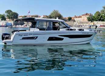 Chartern Sie motorboot in Zadar Marina - Merry Fisher 1095 