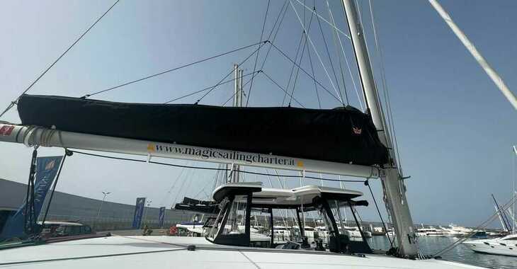 Chartern Sie katamaran in Porto Capo d'Orlando Marina - Lagoon 42 (A/C + WaterMaker)