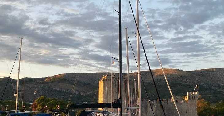 Louer voilier à Marine Pirovac - Elan E6 Performance