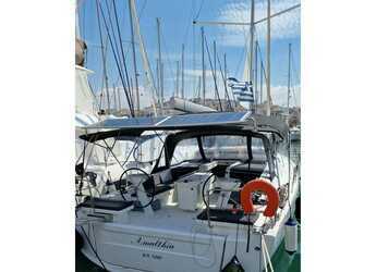 Louer voilier à Alimos Marina - Beneteau