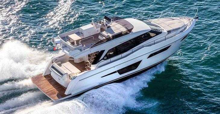 Chartern Sie yacht in Marina Kastela - Ferretti 500