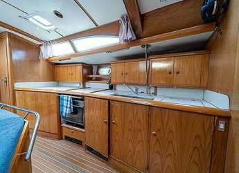 Chartern Sie segelboot in Kavala - Marina Perigialiou - Sun Odyssey 45.2