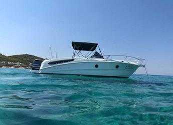 Chartern Sie motorboot in Glifadha Marina A - Karnic SL 702
