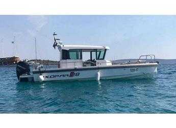 Rent a motorboat in Marina Novi - Axopar 28