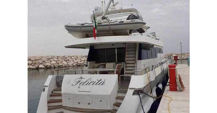 Chartern Sie yacht in Lefkas Hafen - Canados 24