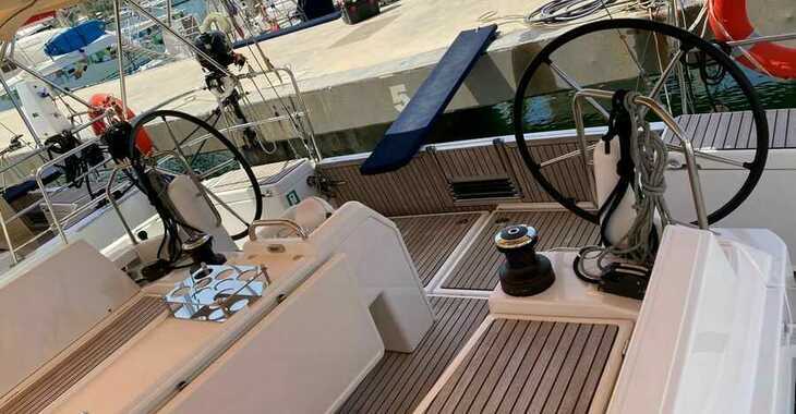Rent a sailboat in Marina el Portet de Denia - Sun Odyssey 440