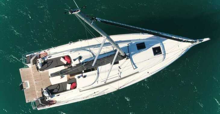 Rent a sailboat in Port Gocëk Marina - Sun Odyssey 380 - 2 cab.