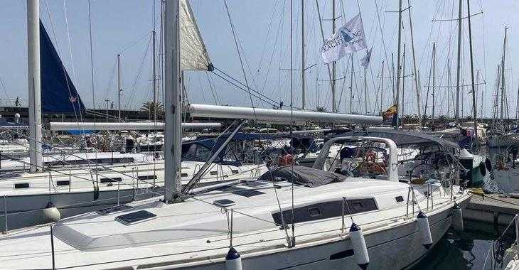 Chartern Sie segelboot in Marina Real Juan Carlos I - Beneteau Oceanis 50 Family