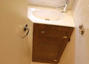 Noleggiare catamaran in Nanny Cay - Bali 4.2