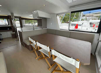 Rent a catamaran in Nanny Cay - Bali 4.8 - 5 cab.