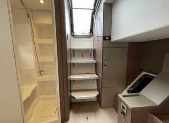 Rent a catamaran in Nanny Cay - Bali 4.8 - 5 cab.