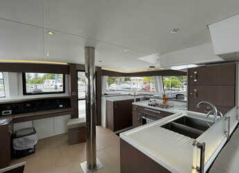 Rent a catamaran in Nanny Cay - Bali 4.8 - 5 cab.