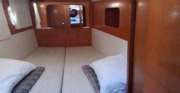 Rent a catamaran in Marina Eleusis - Lagoon 440