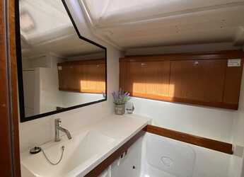 Alquilar velero en Marina Eleusis - Oceanis 54