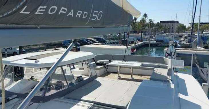 Rent a catamaran in Muelle de la lonja - Leopard 50 - 5 + 1 cab