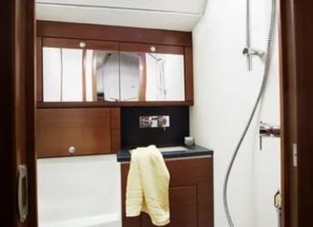 Chartern Sie segelboot in Salamis Yachting Club - Hanse 540e