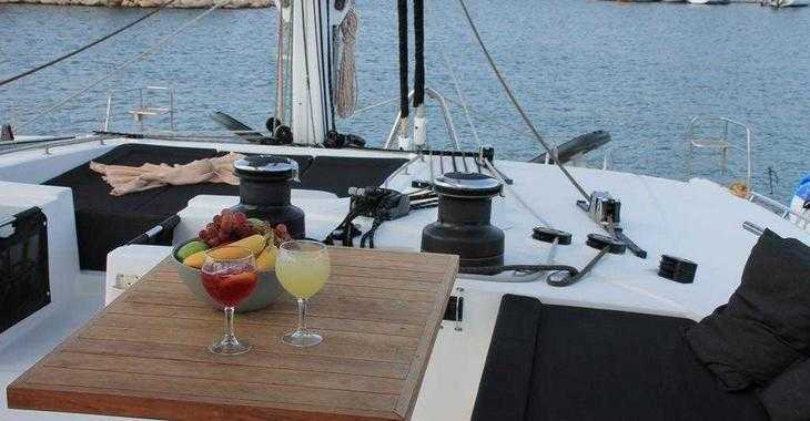 Chartern Sie katamaran in Port d'Aiguadolç - Lagoon 620 