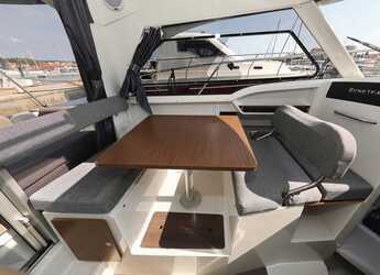 Louer bateau à moteur à Sangulin Marina - Antares 8 OB