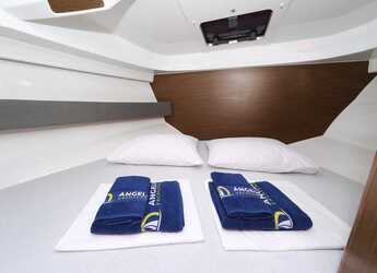 Louer bateau à moteur à Sangulin Marina - Antares 8 OB