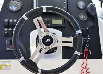 Louer bateau à moteur à Sangulin Marina - Antares 8 OB